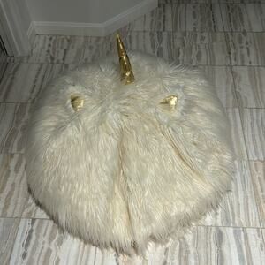 Cream faux lamb fir gold unicorn horn and ears like new bean bag large 40x40”